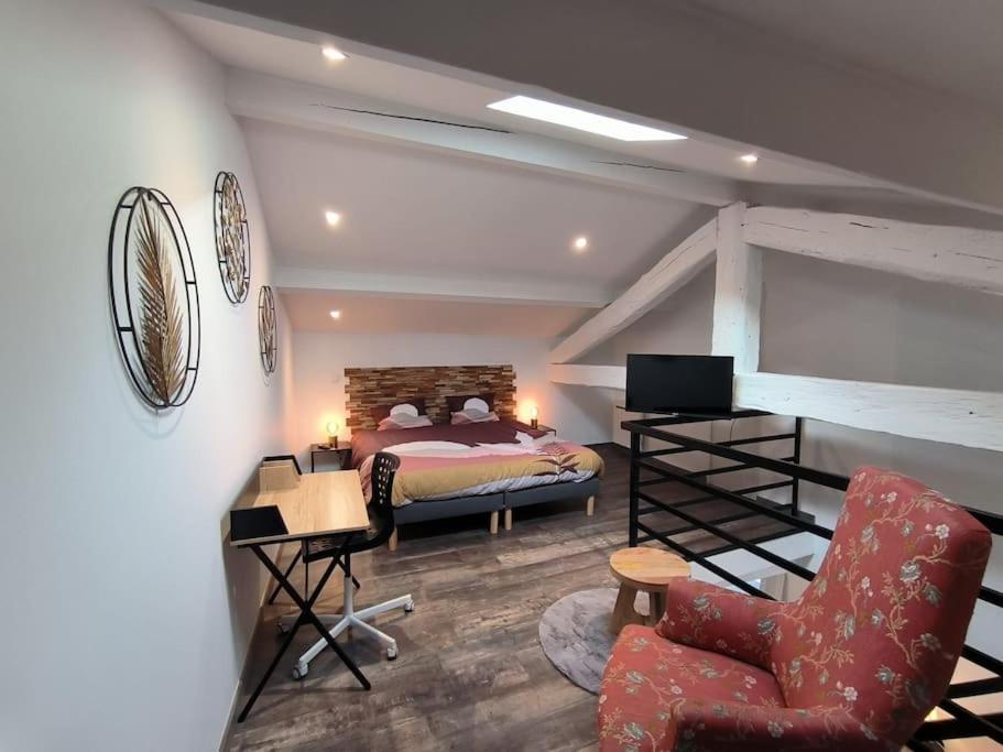 T2 -55M2- Elegant Et Chaleureux Appartement Montbrison Buitenkant foto